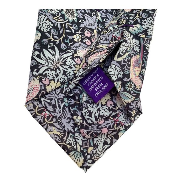 TRUMBULL RHODES Blue Flower Print Silk Tie Hand Made In USA 58"- 3.25" NWT - Picture 6 of 7